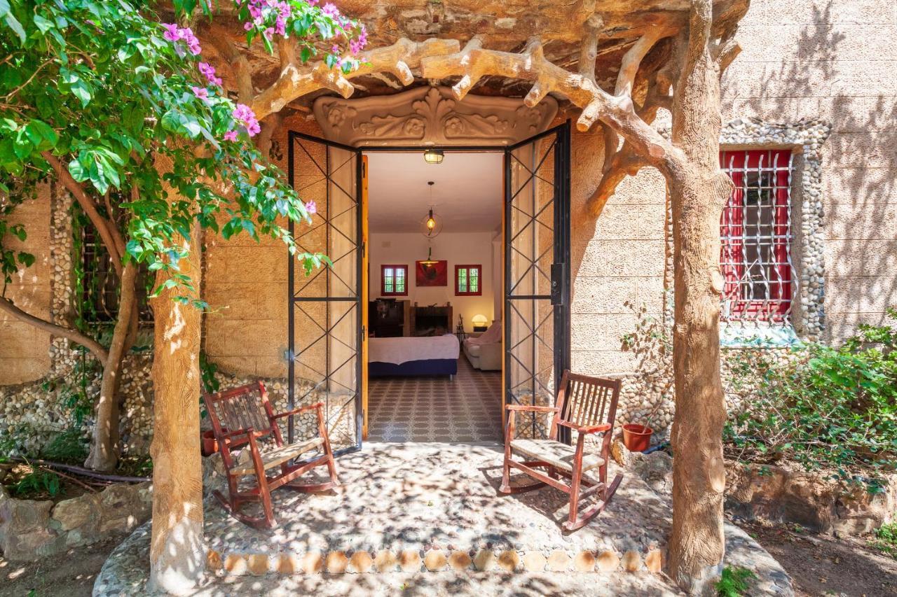 Mas Estivill-Modernist Country House Near Salou-Port Aventura Vila Seca Exterior photo